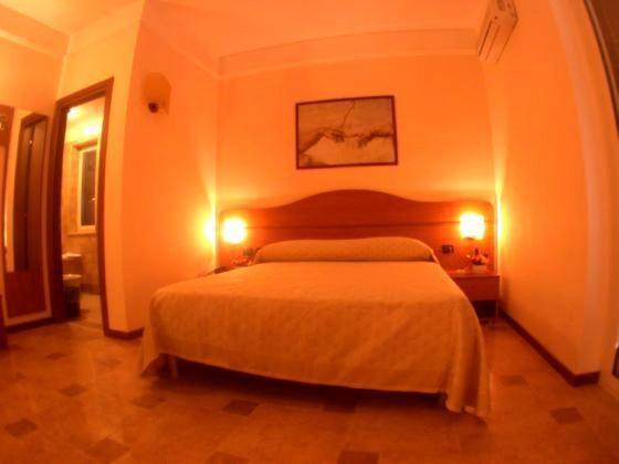 Amaranto Hotel Afragola Chambre photo